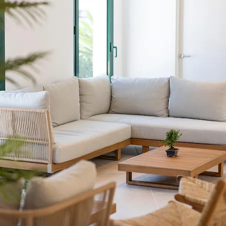 Valentin Somni & (adults Only) Szálloda