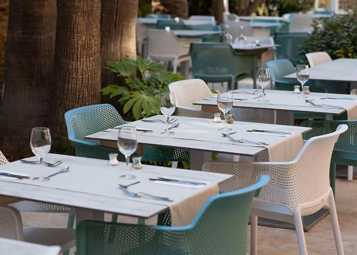 Valentin Somni & (adults Only) 4*