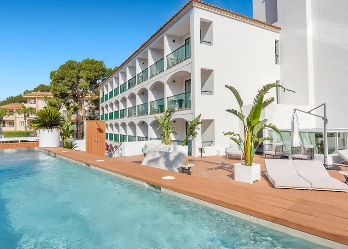 Valentin Somni & (adults Only) Παγκουέρα